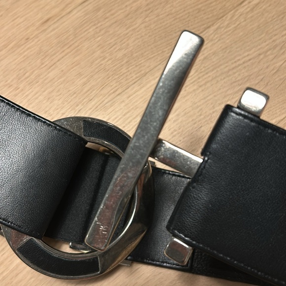 Suzi Roher Black Belt - Picture 8 of 11